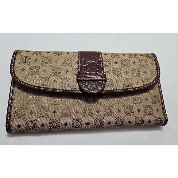 Liz Claiborne Checkbook Style Wallet, Villager Cotton & Polyester, 7.5in x 4in - Picture 5 of 7